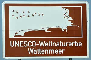 Touristisches Hinweisschild A23 UNESCO-Weltnaturerbe Wattenmeer