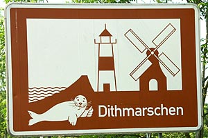 Touristisches Hinweisschild A23 Dithmarschen