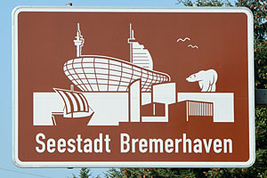 Touristisches Hinweisschild A27 Seestadt Bremerhaven