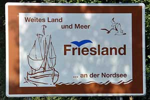 Touristisches Hinweisschild A29 Friesland