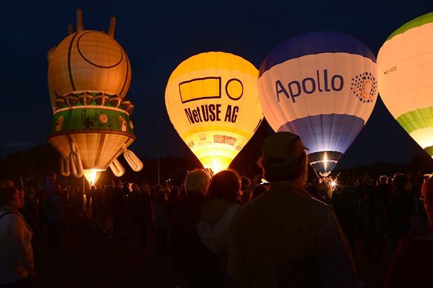 Night Glow zur Kieler Balloon Sail 2015