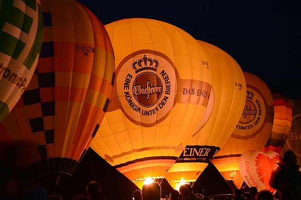 Night Glow zur Kieler Balloon Sail 2015