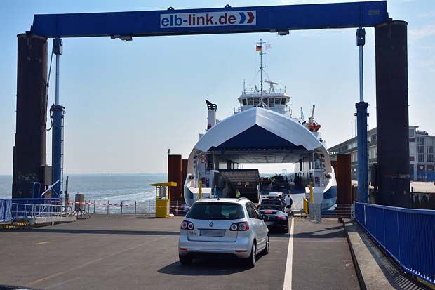 Elb-Link-Fähre Cuxhaven - Brunsbüttel
