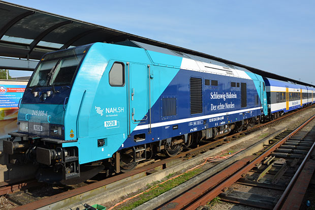 NOB-Zug im Bahnhof Westerland/Sylt